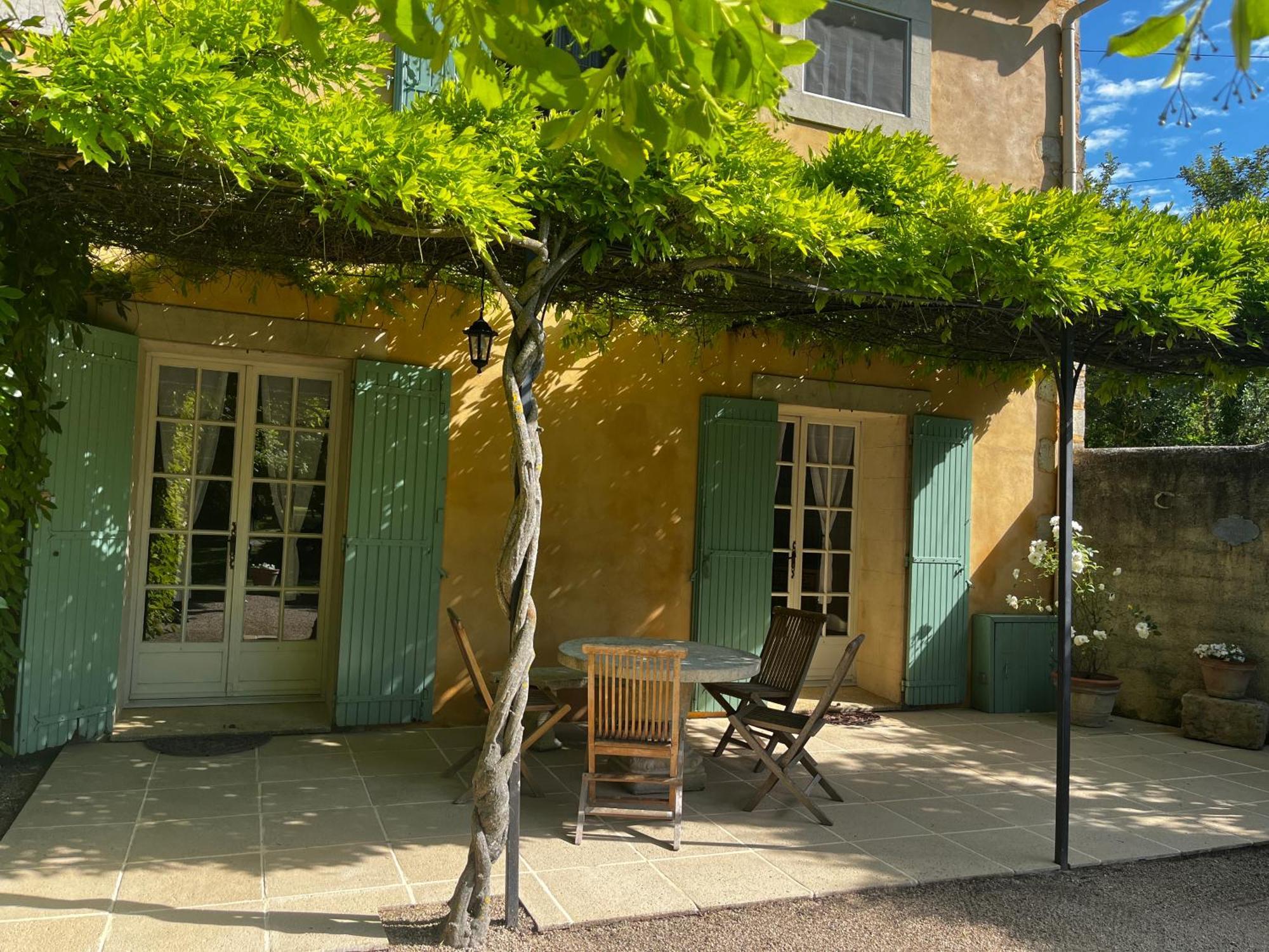 Le Mas De Trevouse Saint-Saturnin-lès-Avignon Exterior photo
